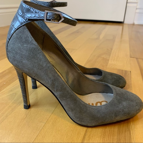 Sam Edelman ankle strap pumps - Picture 3 of 6